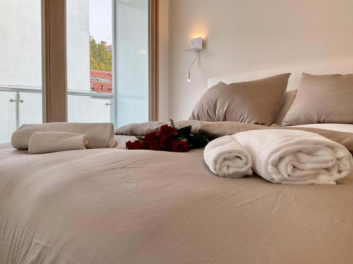 Grand Apartment Sissi Триест Экстерьер фото